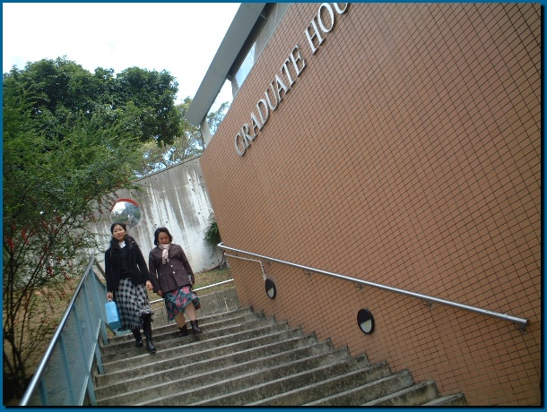 602x451 pixels (158K)